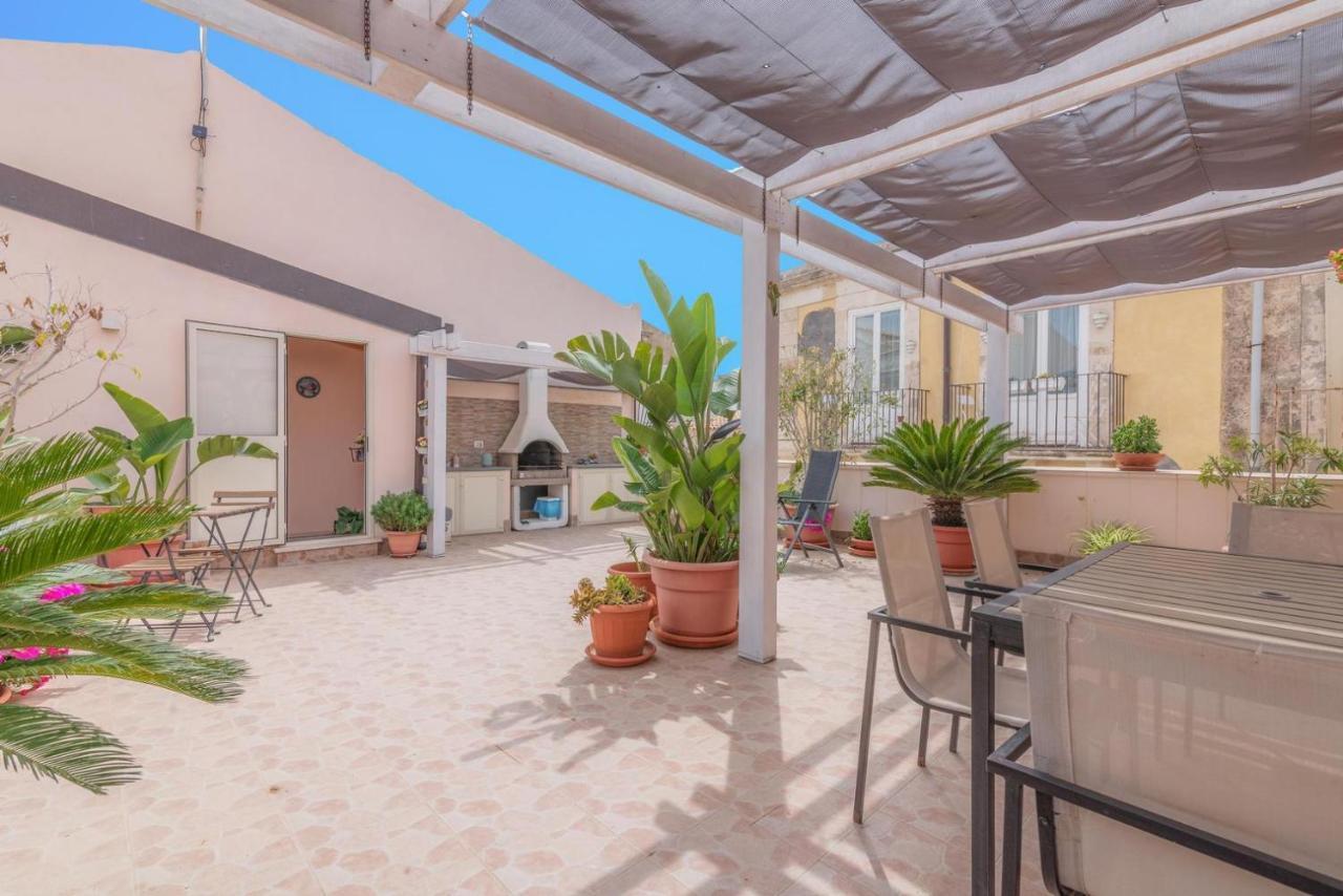 Il Riad Del Capitano Syrakusa Exteriör bild