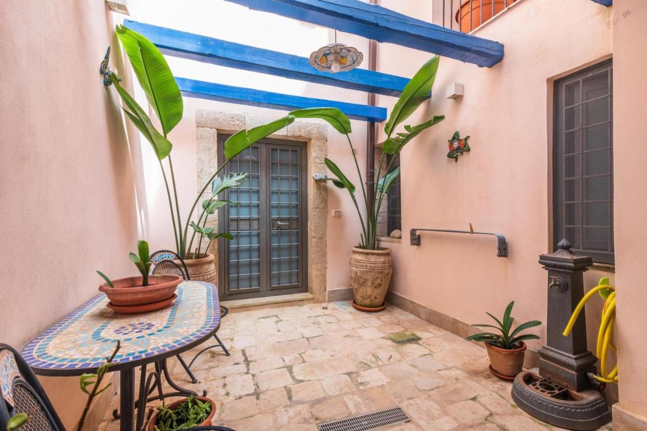 Il Riad Del Capitano Syrakusa Exteriör bild